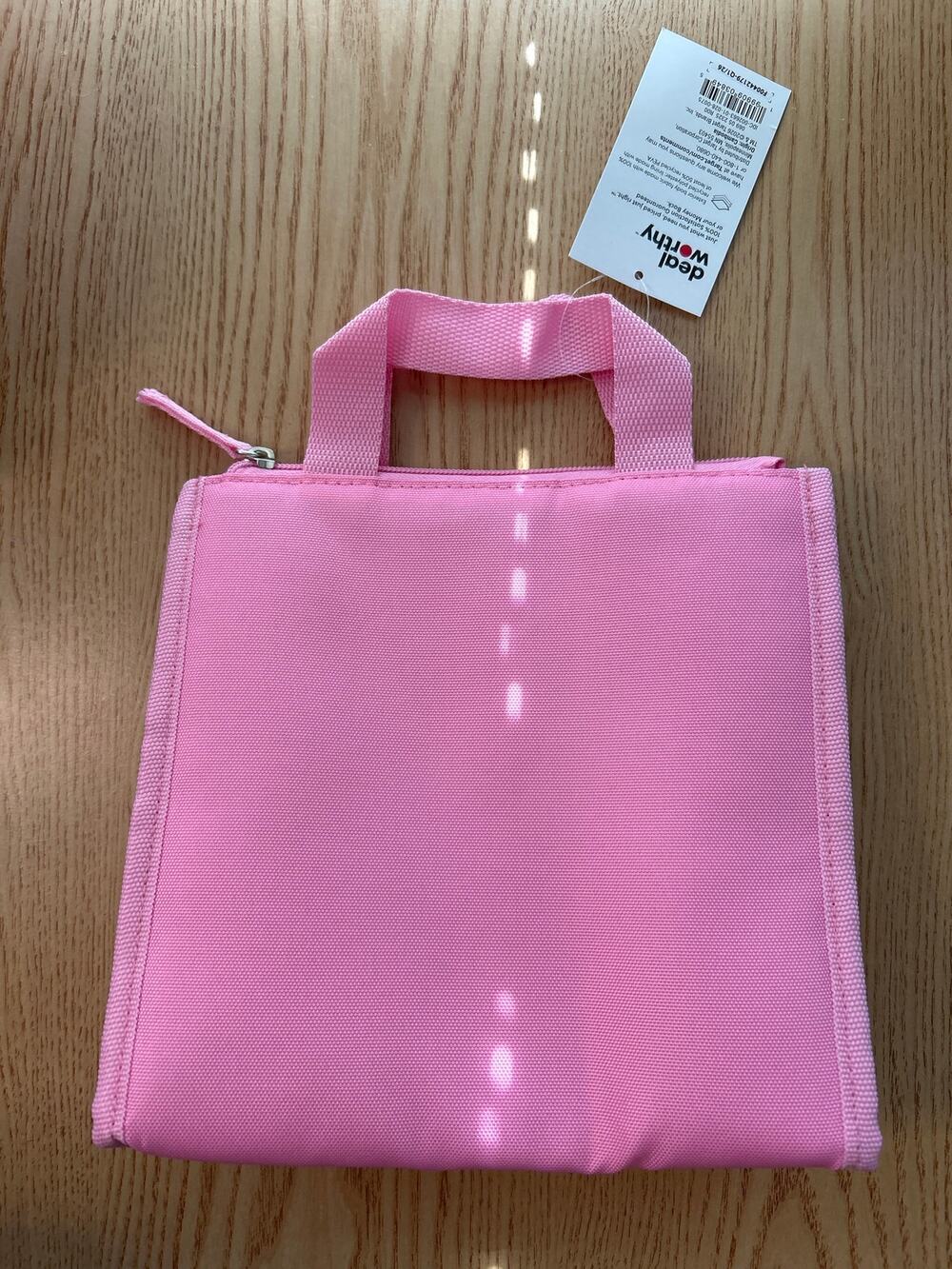 New Deal Worthy Insulated Lunch Bag Pink Zippered Top and Pocket size 8"x8"x4"